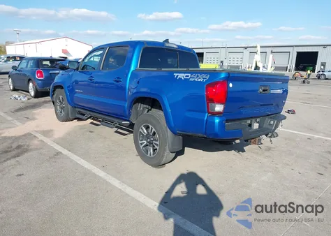 2017 Toyota Tacoma z USA, uszkodzony, nr VIN 3TMCZ5AN2HM112432